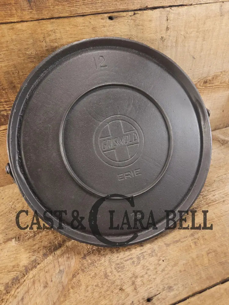 Beautiful!! Early 1920’s Griswold Slant Logo ’Erie’ No. 12 Round Griddle Bailed 741. Ghostmark Slant logo as well!