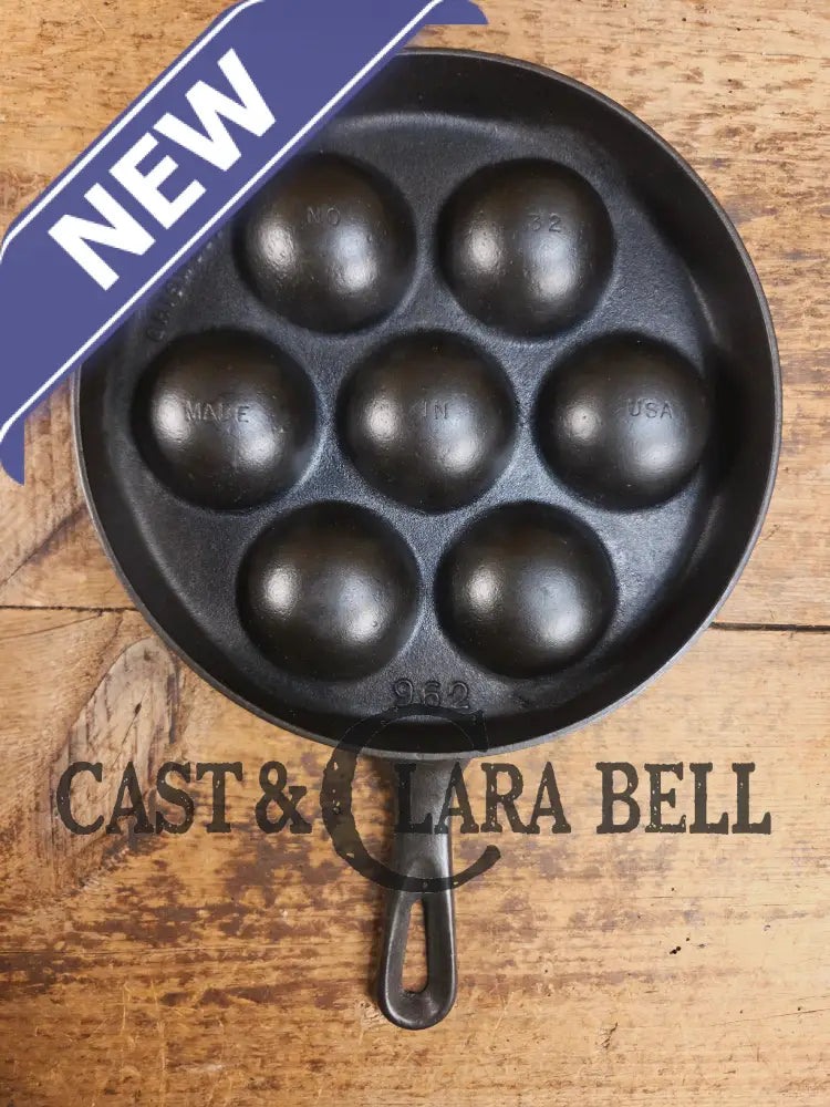 Beautiful early Griswold No. 32 Cast Iron Aebleskiver 962. Awesome poached eggs! Skillet
