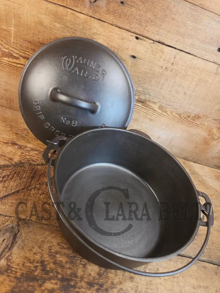 Beautiful & elegant! 1930’s raised logo Wagner Ware #8 Drip Drop Round Roaster #1268 w/ Sawtooth Lid p/n 1268 - Dutch