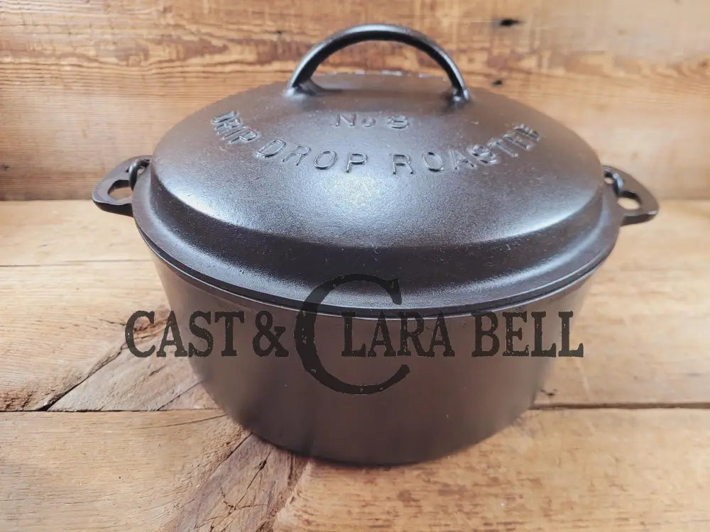 Beautiful & elegant! 1930’s Wagner Ware #8 Drip Drop Roaster #1268 A w/ Sawtooth Lid p/n 1268 A. Raised Letter lid.