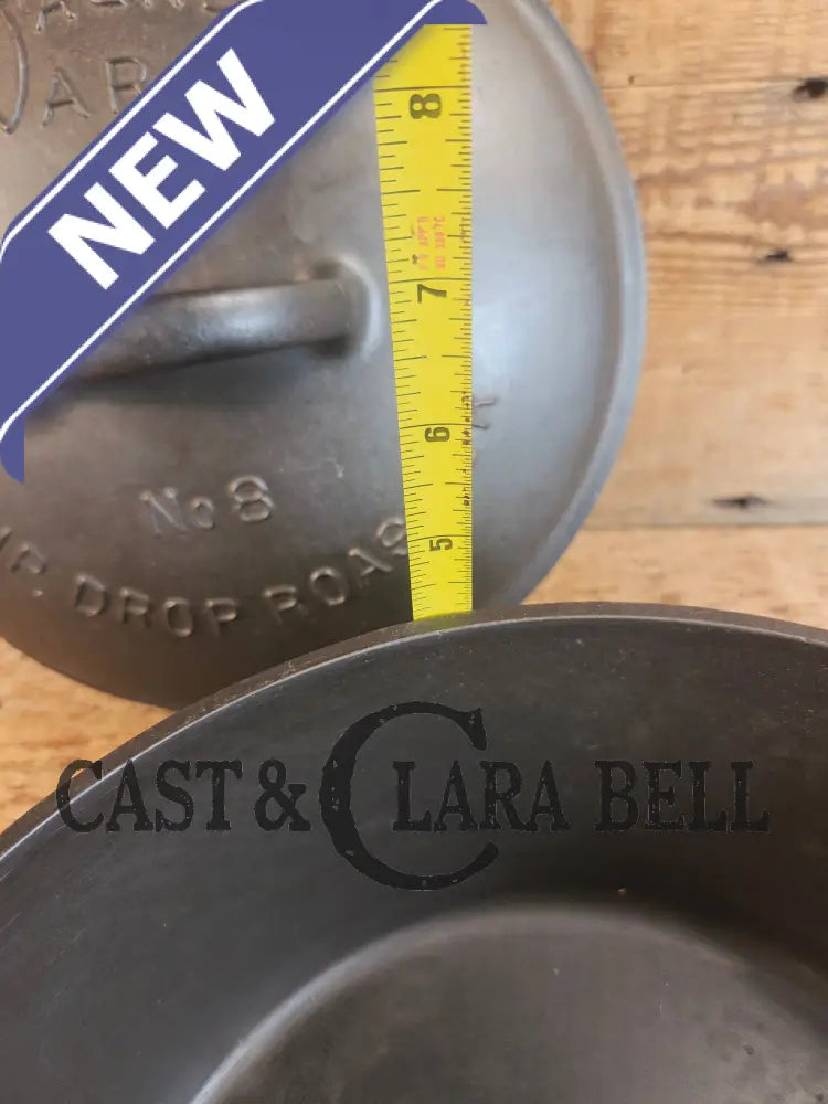 Beautiful & elegant! 1930’s Wagner Ware #8 Drip Drop Round Roaster #1268 w/ Sawtooth Lid p/n 1268 A. Raised Letter lid