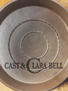 Beautiful elegant and tough to find! 1920’s Wagner Ware #7 Round Roaster with #1267 w/ Sawtooth Lid. Ring style Lid!