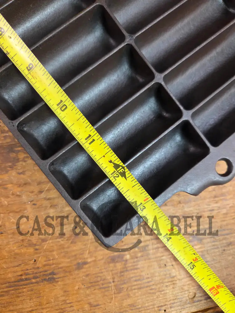 Beautiful gift idea for bakers and a tough one to find! Favorite Piqua #23 Bread Stick Pan Bakeware