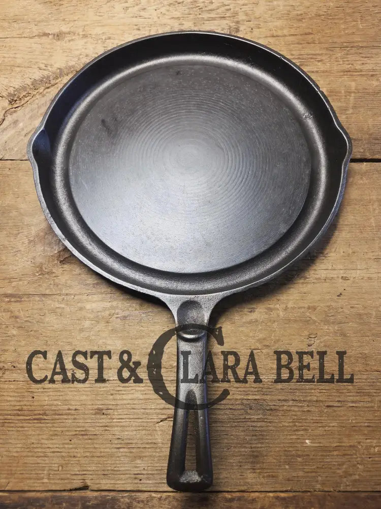 Beautiful gift! Square handled 1950’s Wagner Ware Fat Free Fryer skillet griddle w rim drain 1102. Perfect for pancakes