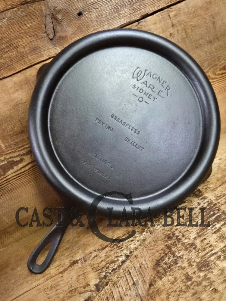 Beautiful gift! Wagner Ware Greaseless Fryer skillet griddle with rim drain 1102 D. Perfect for pancakes or grilled