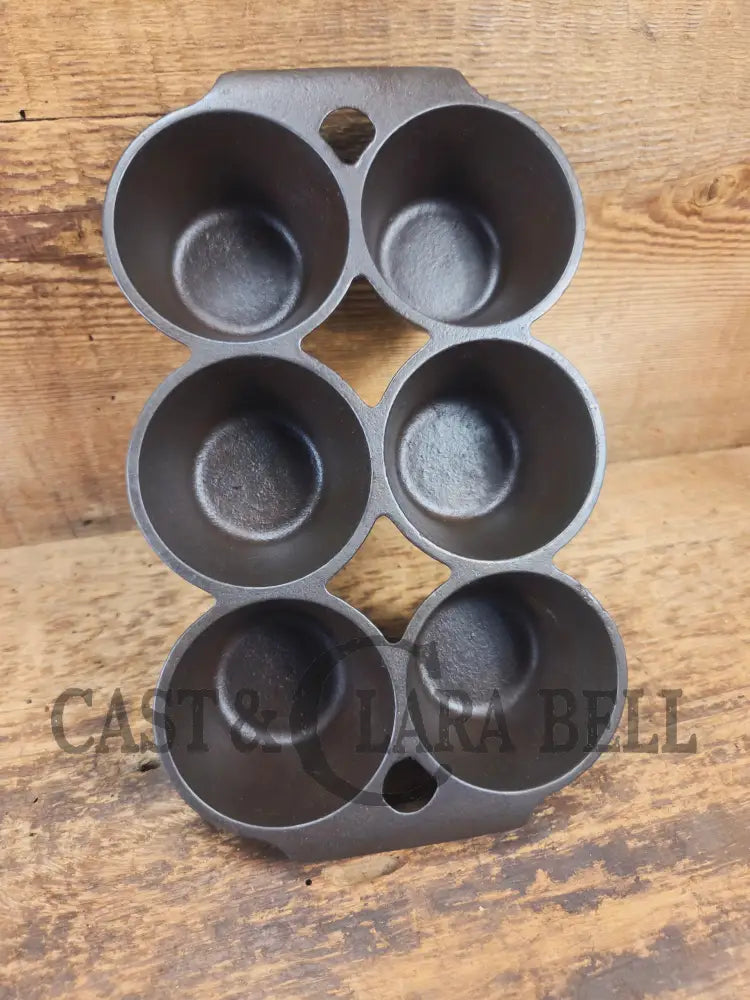 Beautiful Griswold 6 Cup Muffin/Popover Pan 6141 Variation 4 Rarity 3 - Bakeware