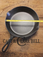 Beautiful! Griswold #7 Skillet with Large Block Logo and Smooth Bottom 701 J. Almost perfect! Skillet