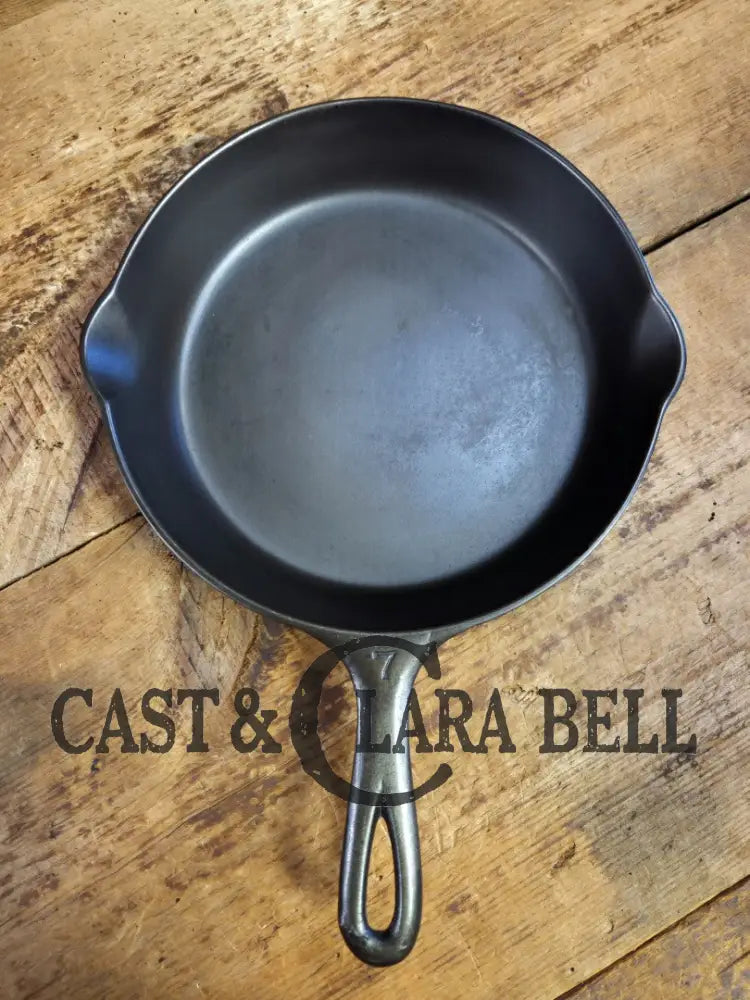 Beautiful! Griswold #7 Skillet with Large Block Logo and Smooth Bottom 701 J. Almost perfect! (Copy) Skillet