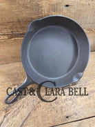 Beautiful! Griswold #7 Skillet with Large Block Logo and Smooth Bottom 701 J. Almost perfect! Skillet