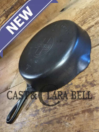 Beautiful! Griswold #7 Skillet with Large Block Logo and Smooth Bottom 701 J. Almost perfect! (Copy) Skillet