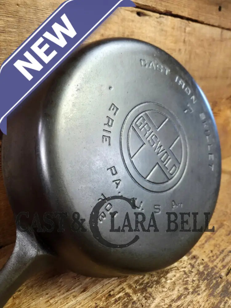 Beautiful! Griswold #7 Skillet with Large Block Logo and Smooth Bottom 701 J. Almost perfect! (Copy) Skillet