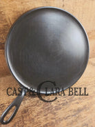 Beautiful Griswold #9 Round Griddle with Large Block Logo 609. Mint Amazing piece for your kitchen! Griddle