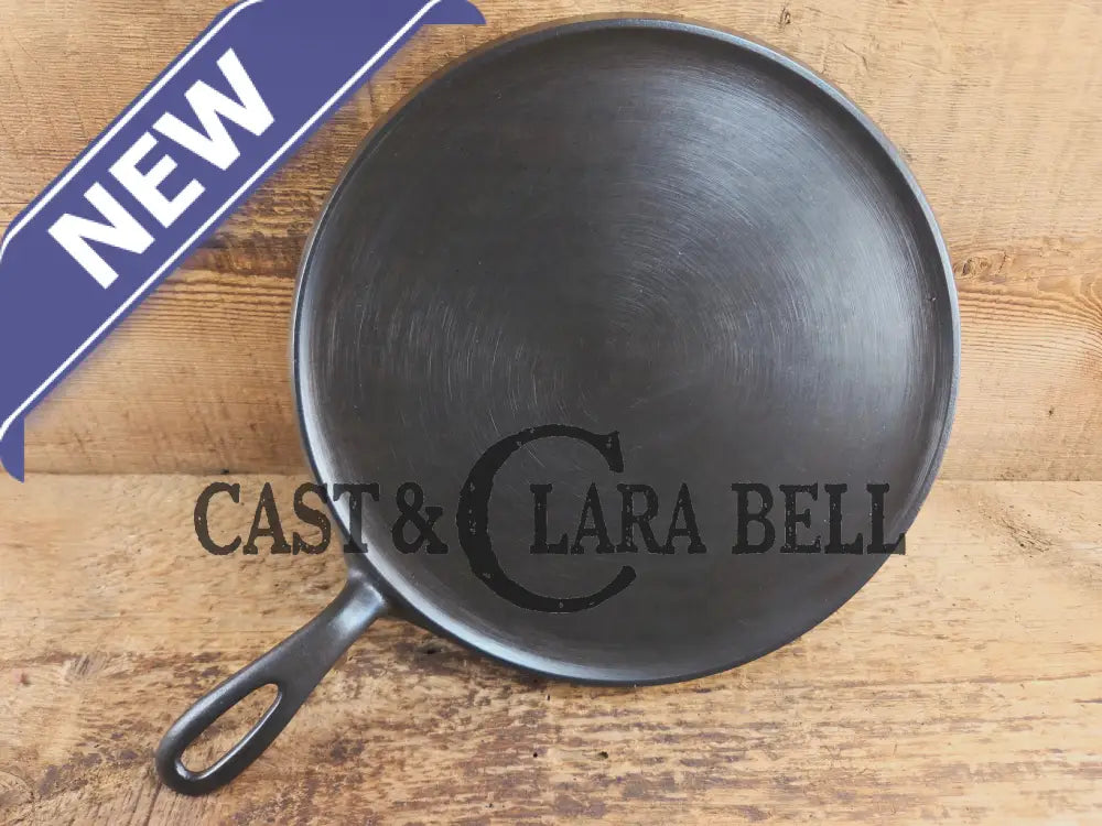 Beautiful Griswold #9 Round Griddle with Large Block Logo 609. Mint Amazing piece for your kitchen! Griddle