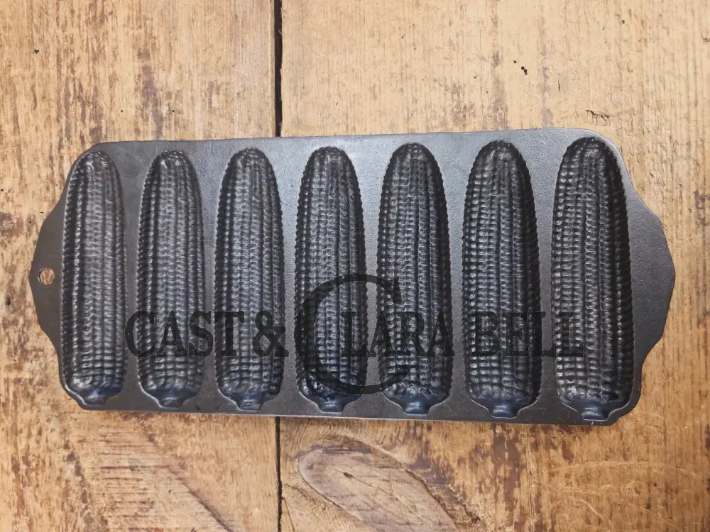 Beautiful Griswold No. 273 Crispy Corn Stick Pan p/n 930. Great gift idea or a perfect gift for you! Restored and Ready