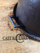 Beautiful Illinois made 1920’s Stover No. 8 Waffle Iron w/ HTF Tall Base! Original wood handles Waffle Iron