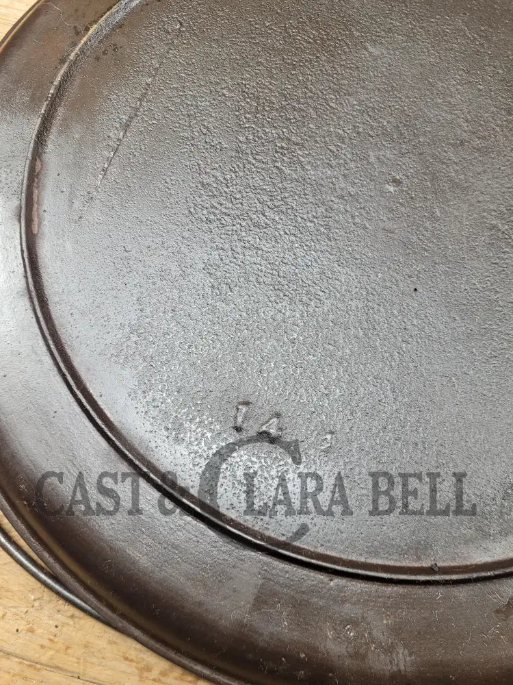 Beautiful Late 1800’S Size 14 Gate Marked Bailed Griddle. Great For Pizzas Pancakes Or Omelettes