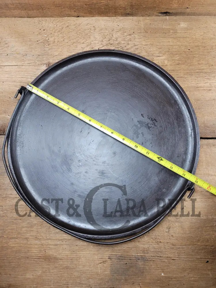 Beautiful Late 1800’S Size 14 Gate Marked Bailed Griddle. Great For Pizzas Pancakes Or Omelettes