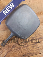 Beautiful later series Wagner Square Skillet Fully Restored and Ready to Go. Perfect for breakfasts frying and