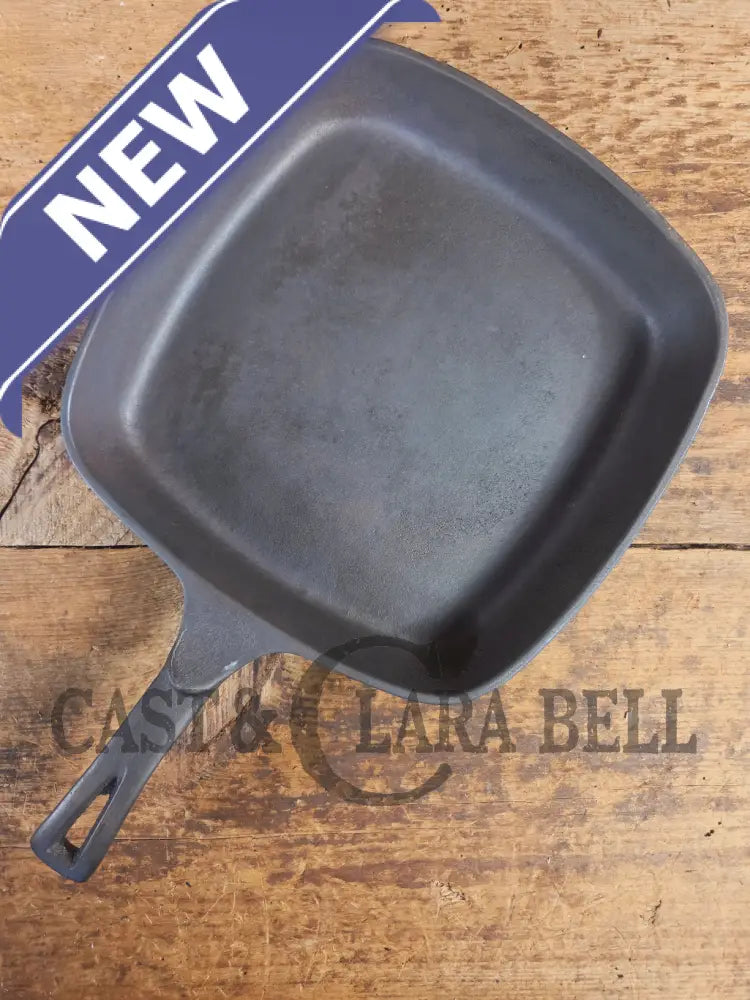 Beautiful later series Wagner Square Skillet Fully Restored and Ready to Go. Perfect for breakfasts frying and
