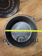 Beautiful mid-Century fully restored WagnerWare #8 Dutch Oven Sawtooth drip style lid 1268. Perfect for soups breads or