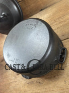 Beautiful mid-Century fully restored WagnerWare #8 Dutch Oven Sawtooth drip style lid 1268. Perfect for soups breads or