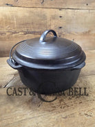 Beautiful mid-Century fully restored WagnerWare #8 Dutch Oven Sawtooth drip style lid 1268. Perfect for soups breads or