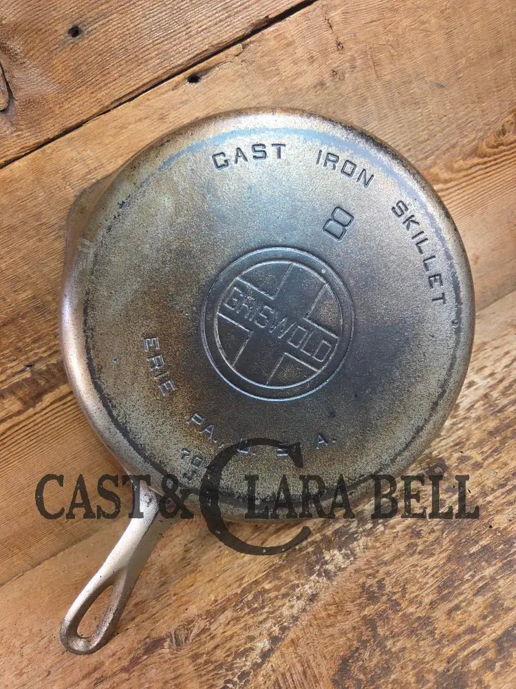 Beautiful patina! 1920’s Griswold #8 Skillet with Large Block Logo and Smooth Bottom 704 J Skillet