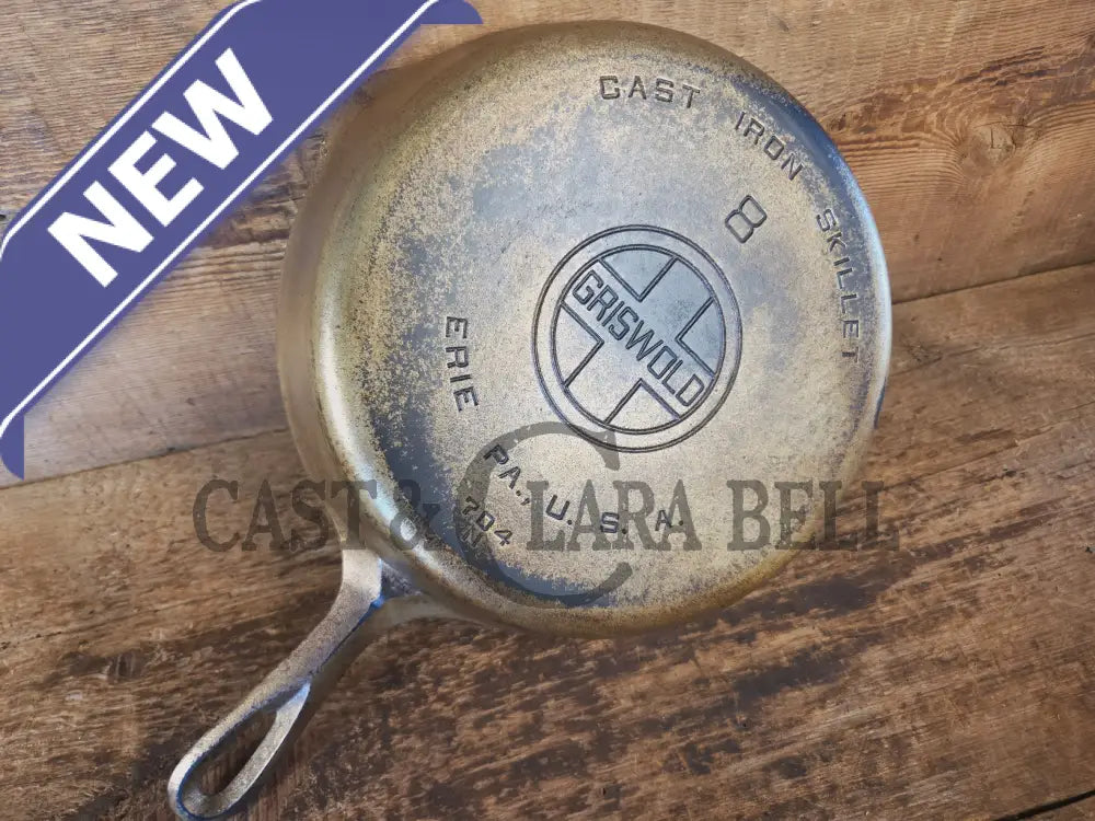 Beautiful patina! 1920’s Griswold #8 Skillet with Large Block Logo and Smooth Bottom 704 N - Skillet