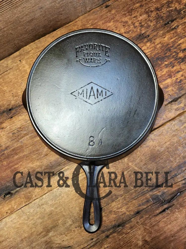 Beautiful Piece! 1920’S Favorite Piqua Miami #8 Cast Iron Skillet With Heat Ring. Sc24