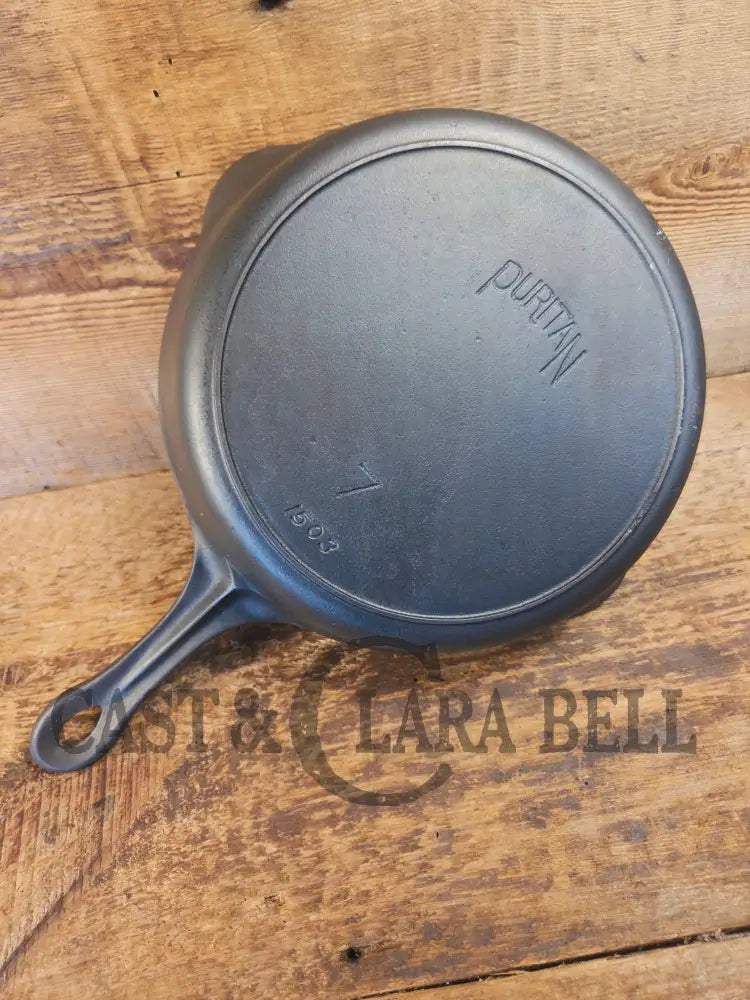 Beautiful! The Classic #7 Griswold made Puritan No. 8 cast iron skillet w Heat Ring. 1503 - Skillet
