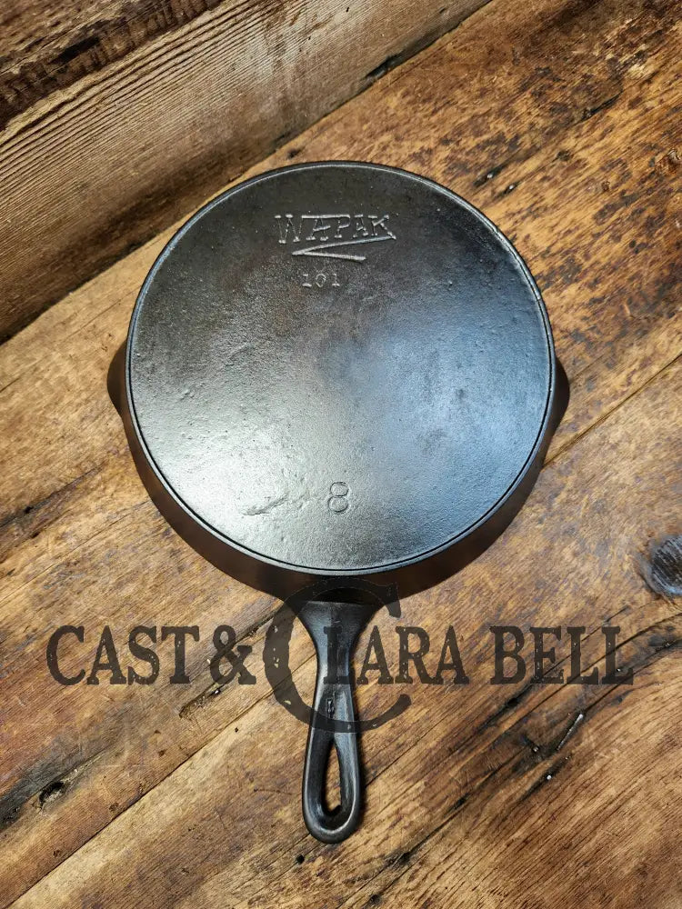 Beautiful! Wapak #8 Cast Iron Skillet. Straight Logo #8. Great Daily User! Skillet