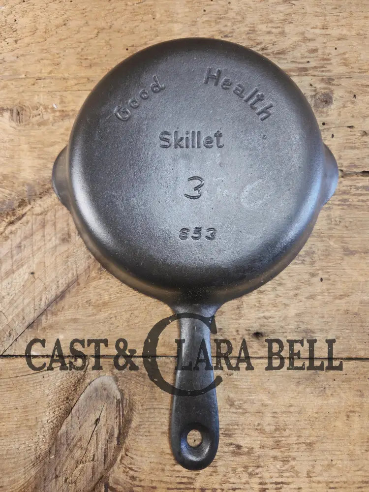 Beautifully unique Griswold’s Good Health #3 ’Egg’ Skillet 653. Department store Griswold! Skillet