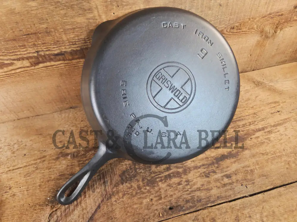 Beauty! 1930’s Griswold #9 Skillet with Large Block Logo and Smooth Bottom 710 F - Skillet