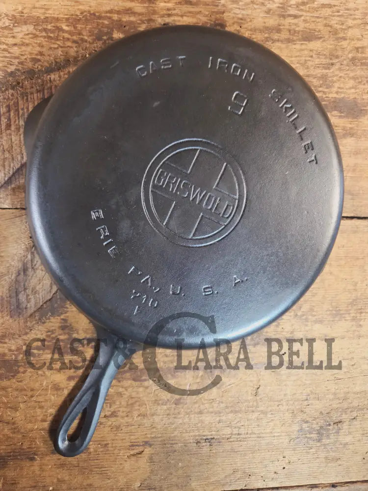 Beauty! 1930’s Griswold #9 Skillet with Large Block Logo and Smooth Bottom 710 F - Skillet