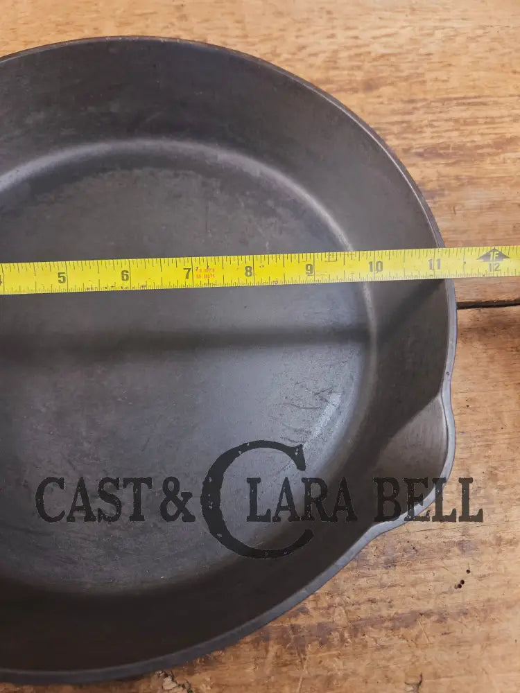 Beauty! 1930’s Griswold #9 Skillet with Large Block Logo and Smooth Bottom 710 S Skillet