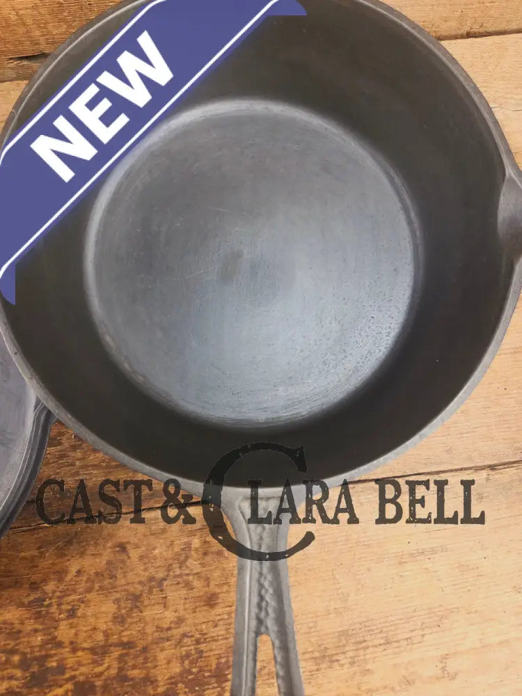 Beauty! Hammered finish Lodge 4-In-1 star logo Combo Cooker. So versatile and elegant. Perfect gift or fully restored