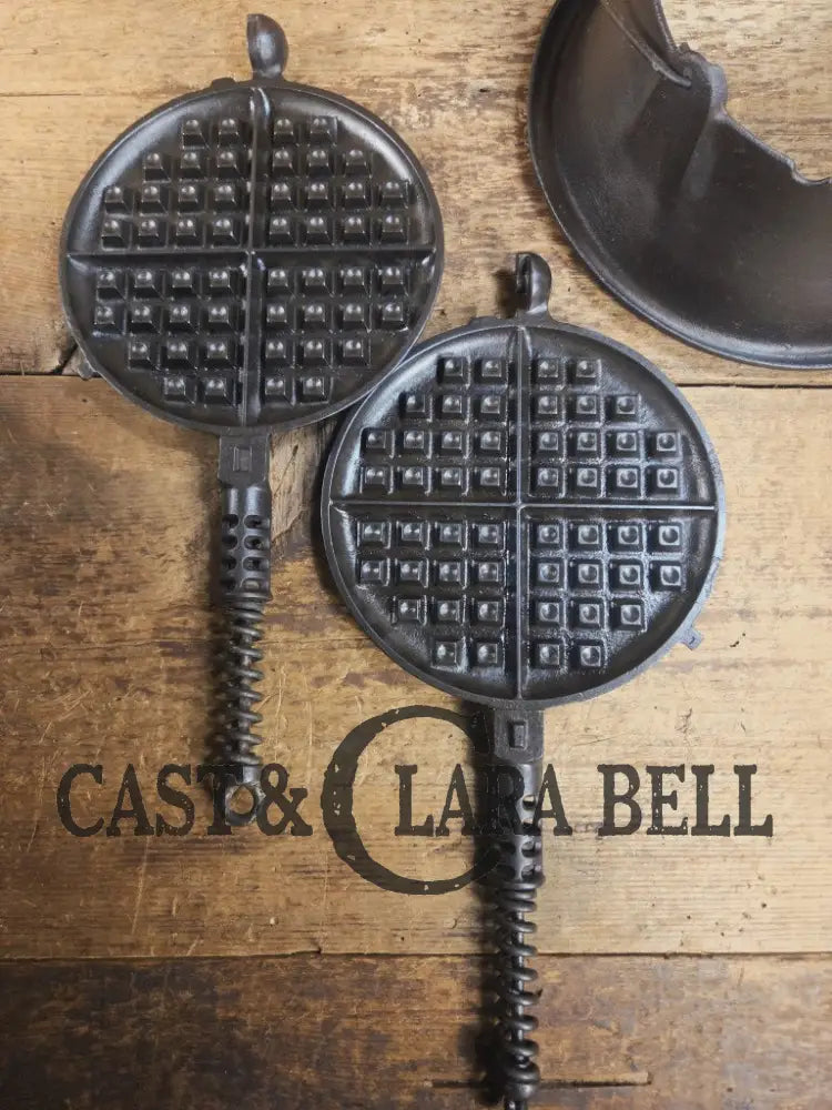 Best Seller! 1920’s Griswold No. 8 Cast Iron Waffle Maker (314/315) with Tall Base (Bailed raised 88)! Waffle Iron