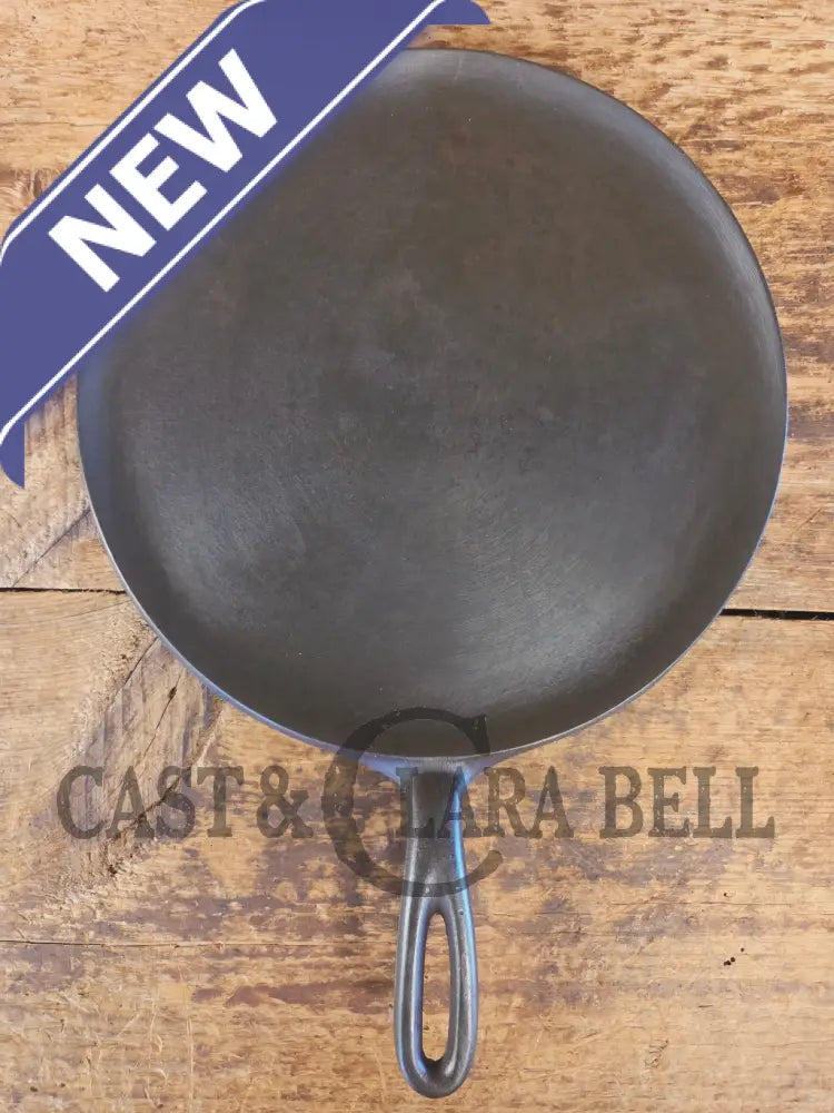 BEST Seller! 1930’s Wagner #9 Round Griddle Stylized Logo 1109 A. Perfect for grilled cheese omelettes and flat iron