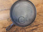 BEST Seller! 1930’s Wagner #9 Round Griddle Stylized Logo 1109 A. Perfect for grilled cheese omelettes and flat iron
