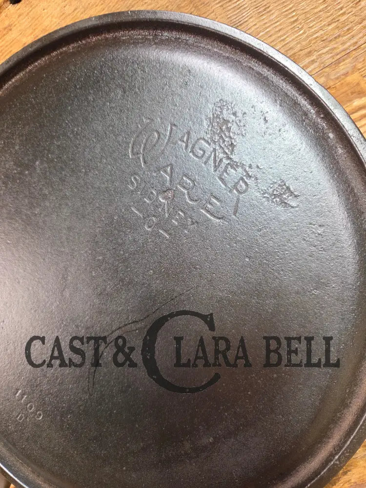 BEST Seller! 1930’s Wagner #9 Round Griddle Stylized Logo 1109 D. Perfect for grilled cheese omelettes and flat iron