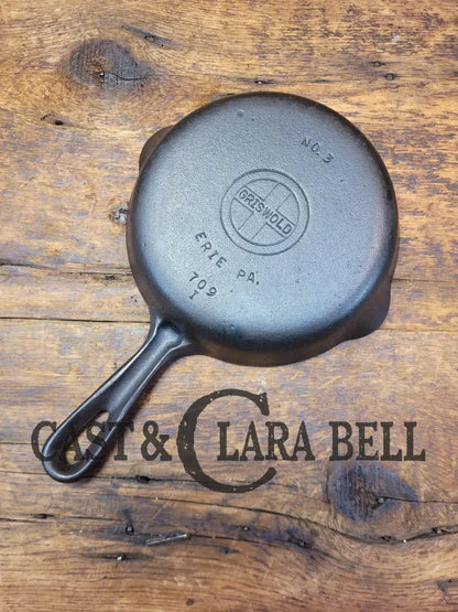 Best Seller! 1940’S Griswold No. 3 Cast Iron Egg Skillet With Grooved Handle 709 I