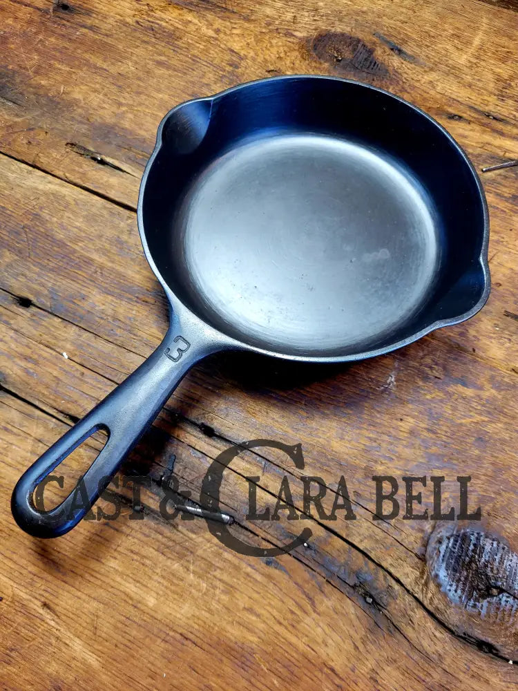 Best Seller! 1940’S Griswold No. 3 Cast Iron Egg Skillet With Grooved Handle 709 K