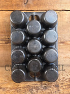 Best Seller! Lovely Griswold No. 10 Popover Pan 949. Open frame design is ready to make the best brownies muffins or