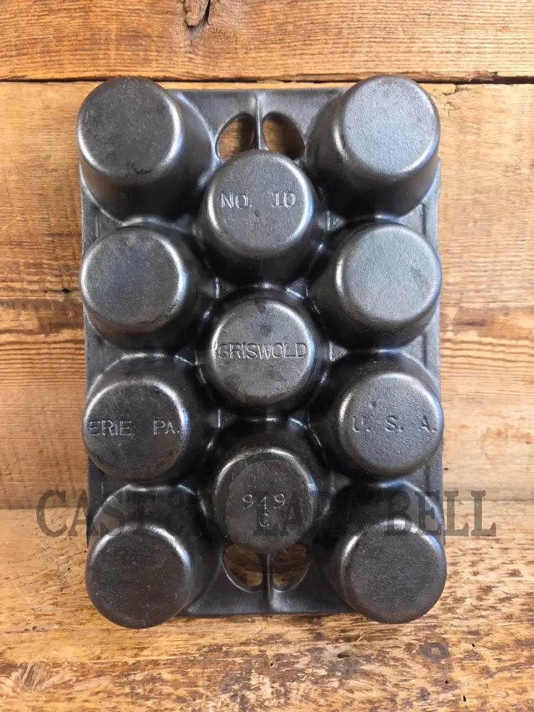 Best Seller! Lovely Griswold No. 10 Popover Pan 949. Open frame design is ready to make the best brownies muffins or