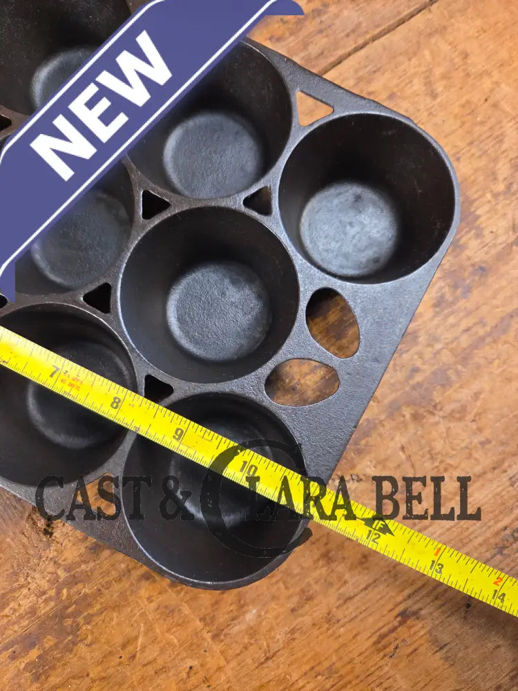 Best Seller! Lovely Griswold No. 10 Popover Pan 949. Open frame design is ready to make the best brownies muffins or