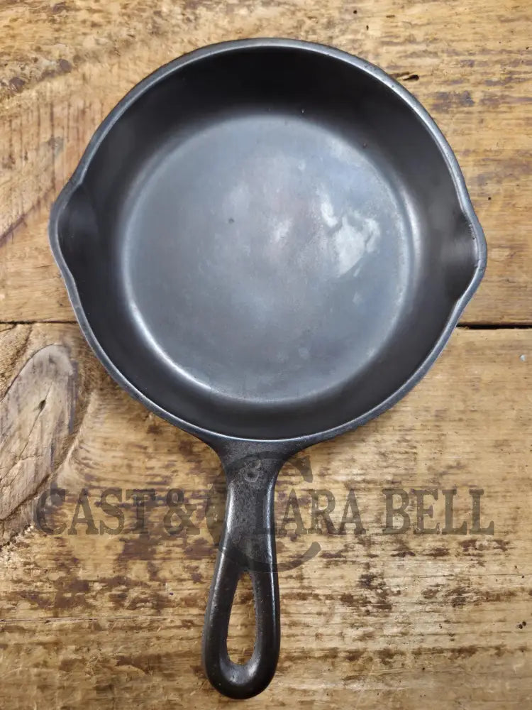 Best Seller! Wagner Ware #3 Cast Iron Egg Skillet with Stylized Logo and Smooth Bottom 1053 B SC24 Skillet