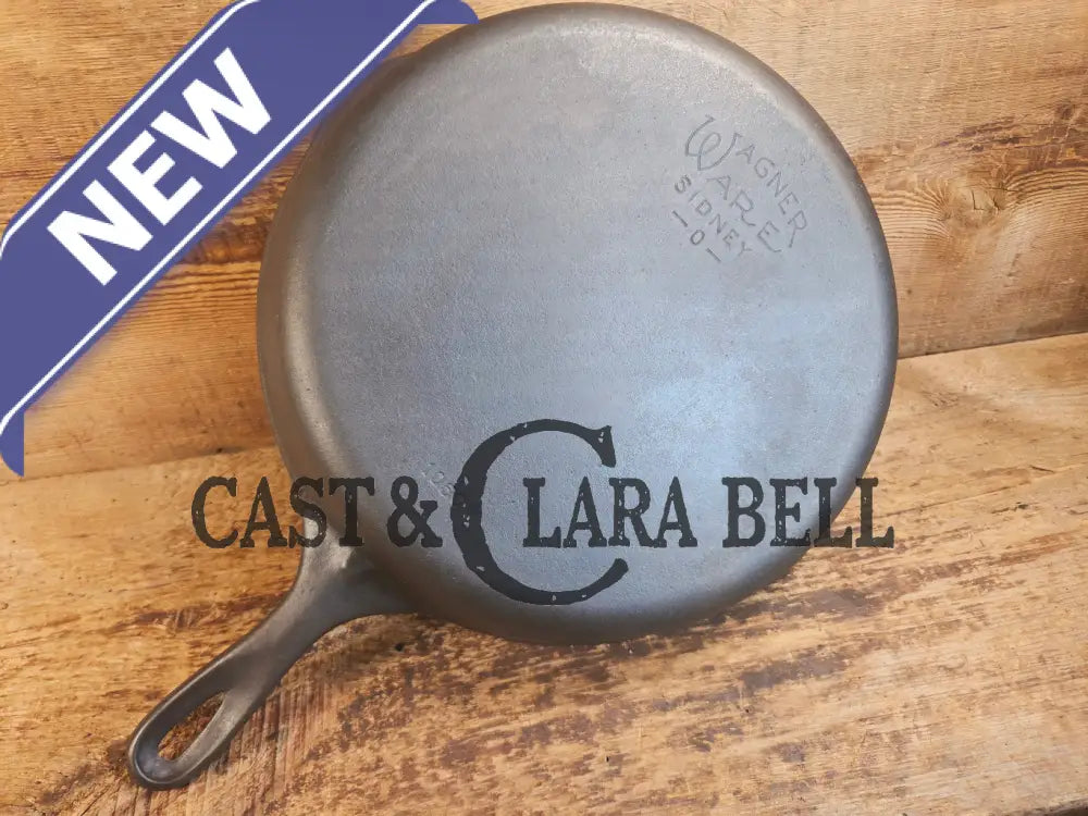 Big 1930’s Wagner Ware #10 Cast Iron Skillet with Stylized Logo 1060 H. Great Bacon skillet! - Skillet