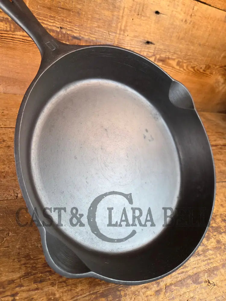 Big 1940’s Griswold #10 Skillet with Small Block Logo and Heat Ring 716. Fantastic every day pan Getting harder to find
