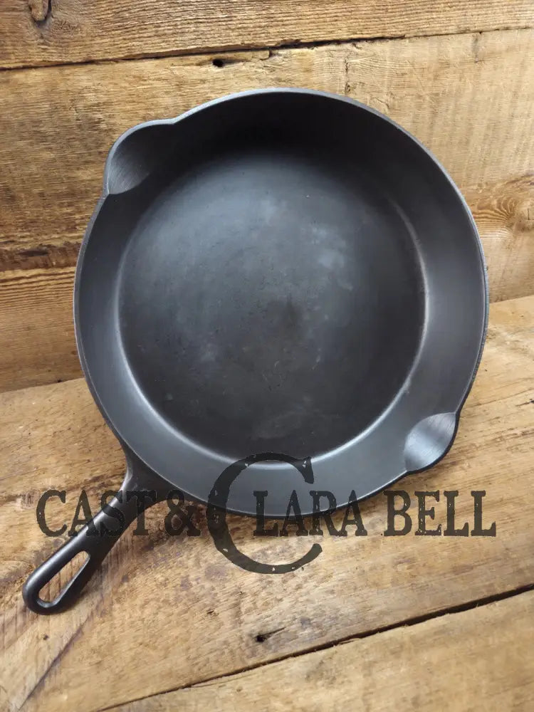 Big 1940’s Griswold #10 Skillet with Small Block Logo and Heat Ring 716 D. Fantastic every day pan Getting harder to