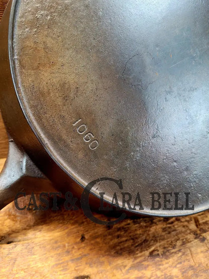 Big And Tough To Find! 1924 Wagner Ware #10 Cast Iron Skillet Stylized Logo And Heat Ring 1060.